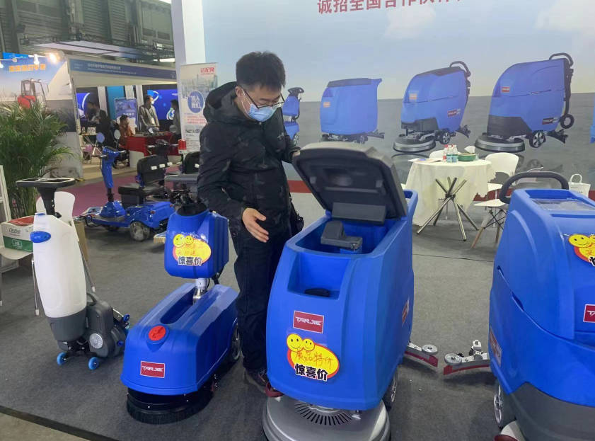 江西坦洁洗地机公司致力于电动洗地机的生产、销售和服务百家